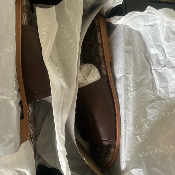 Unisex Sandals - Picture 6 of 6